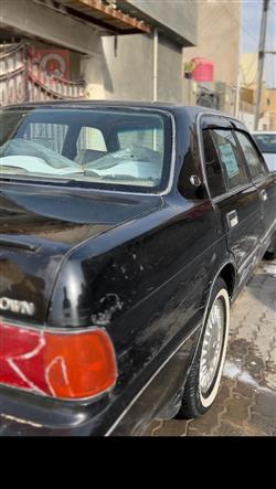 تۆیۆتا کراون